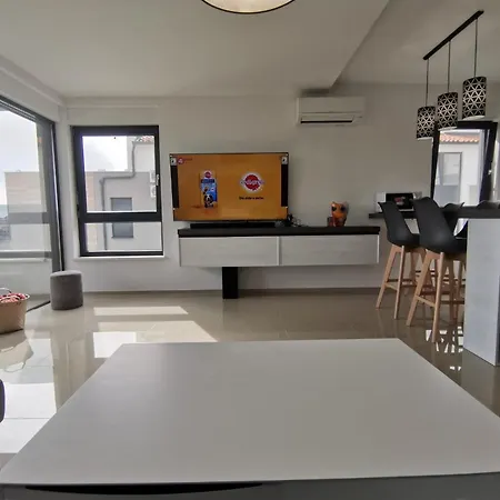 Molly Apartment *